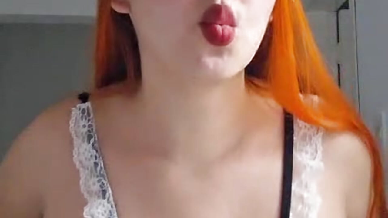 Hello, hello, reporting the most judicious of the night. - video by kirasweet7 cam model