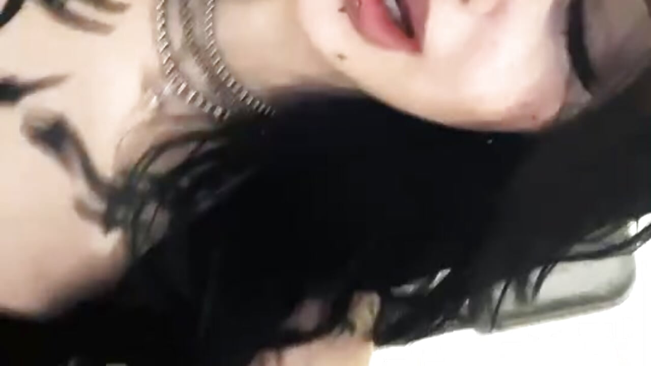 📸 - vidéo du modèle de showcams BabyAsia999