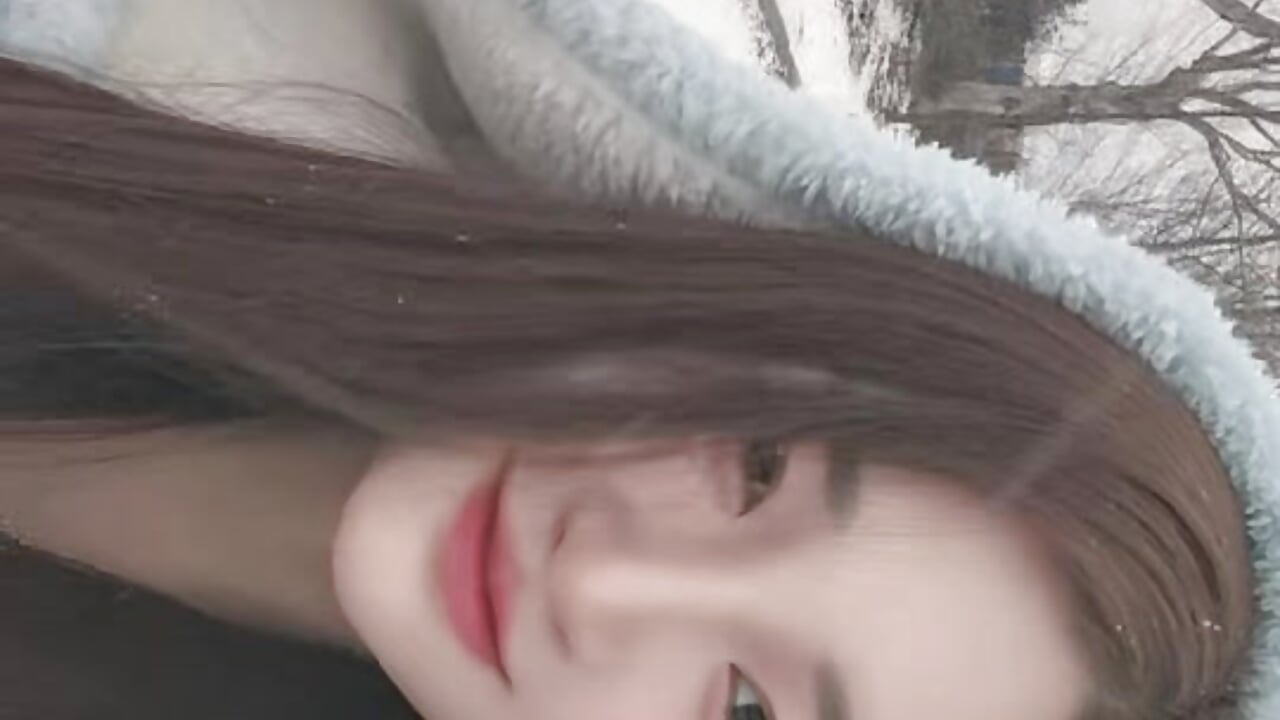 4ca520a89231a1f7572fc6eb60bb502f - video oleh model kamera LiSa2026_