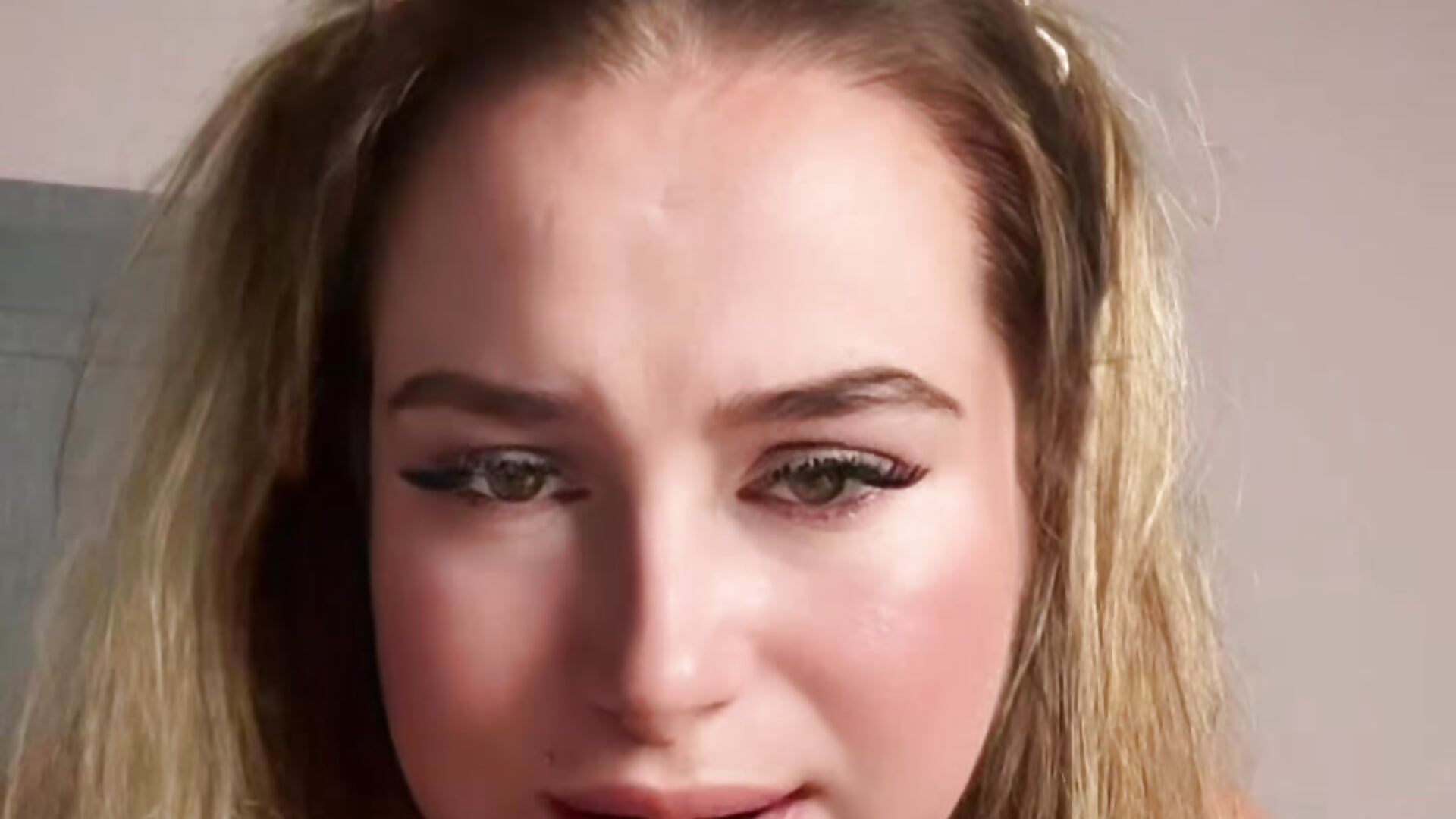 POV:dick sucking and tit wank 😈