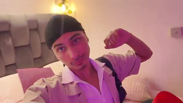 sexy men - video by nico_twink7 cam model