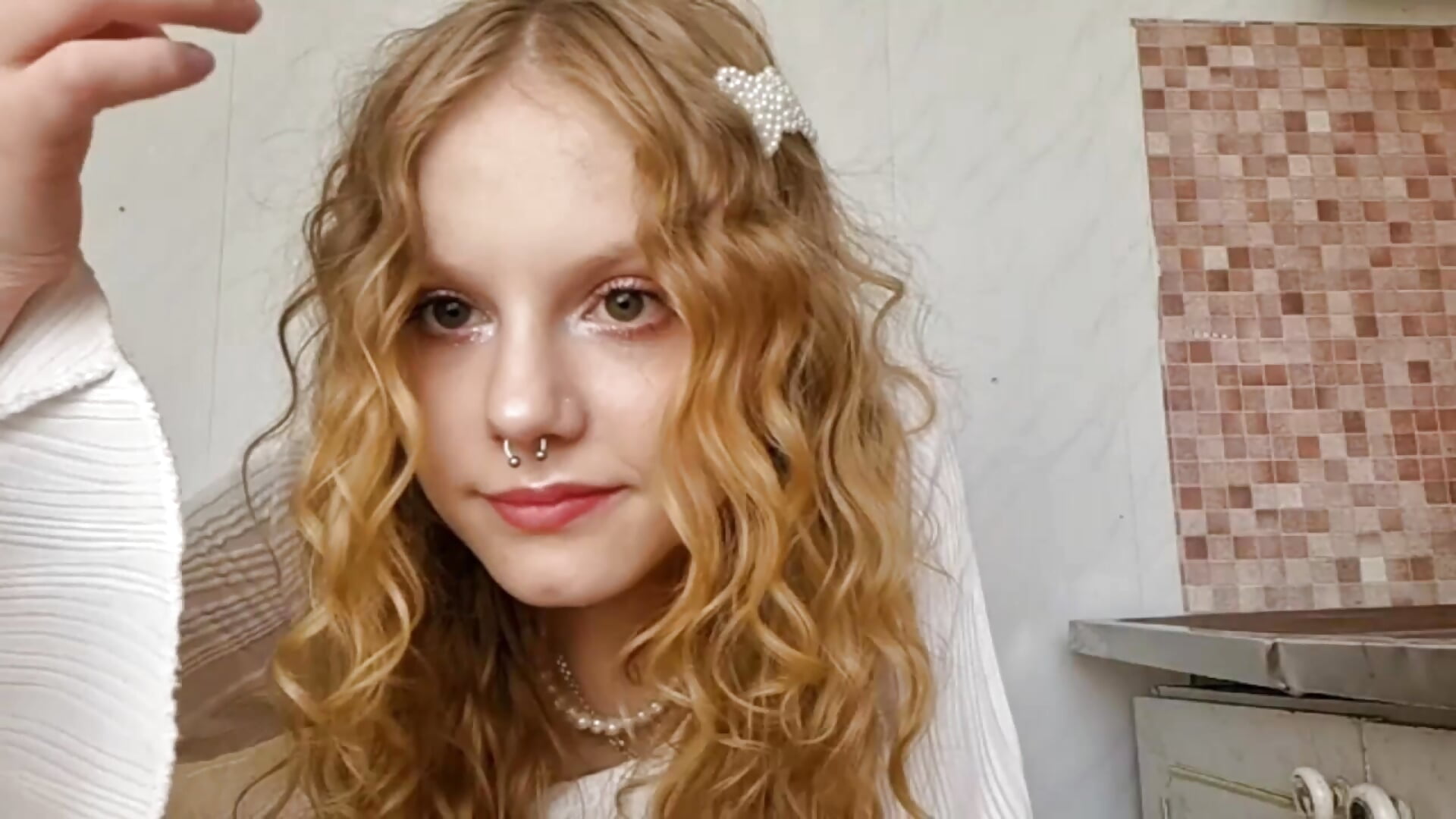 mm hot - vidéo du modèle de showcams Kira_Wonderfullina