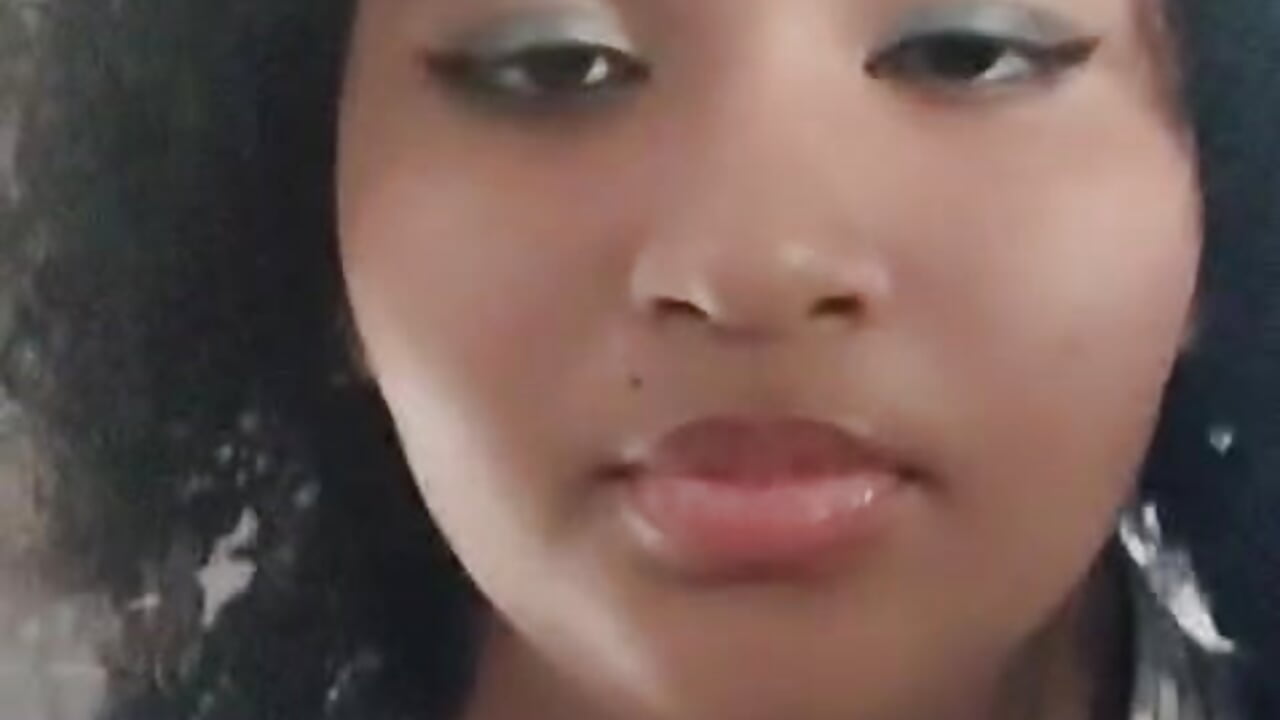 hi ♥ – video od webkamerové modelky sandybolocco