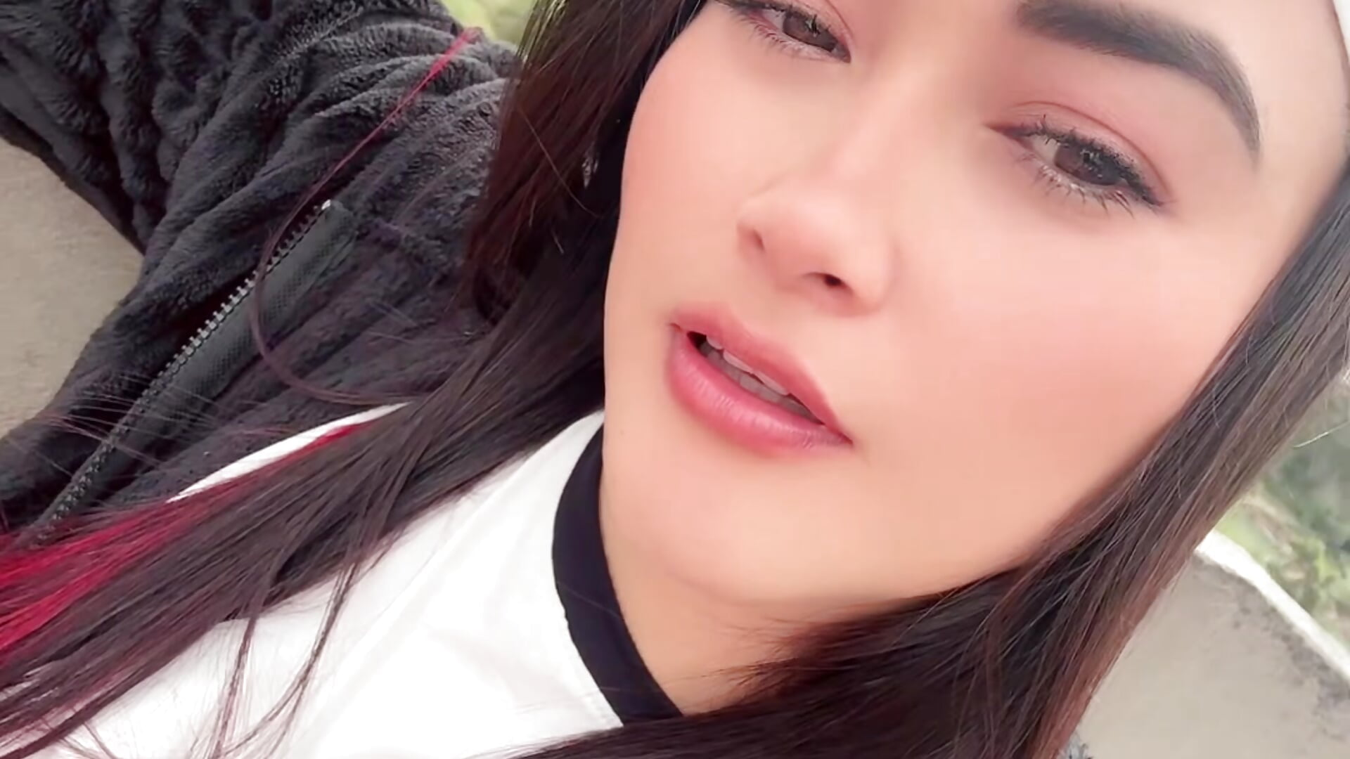 58779278b13e44eca1818e6c63ef6247 - video oleh Tatiana24_ kamera model