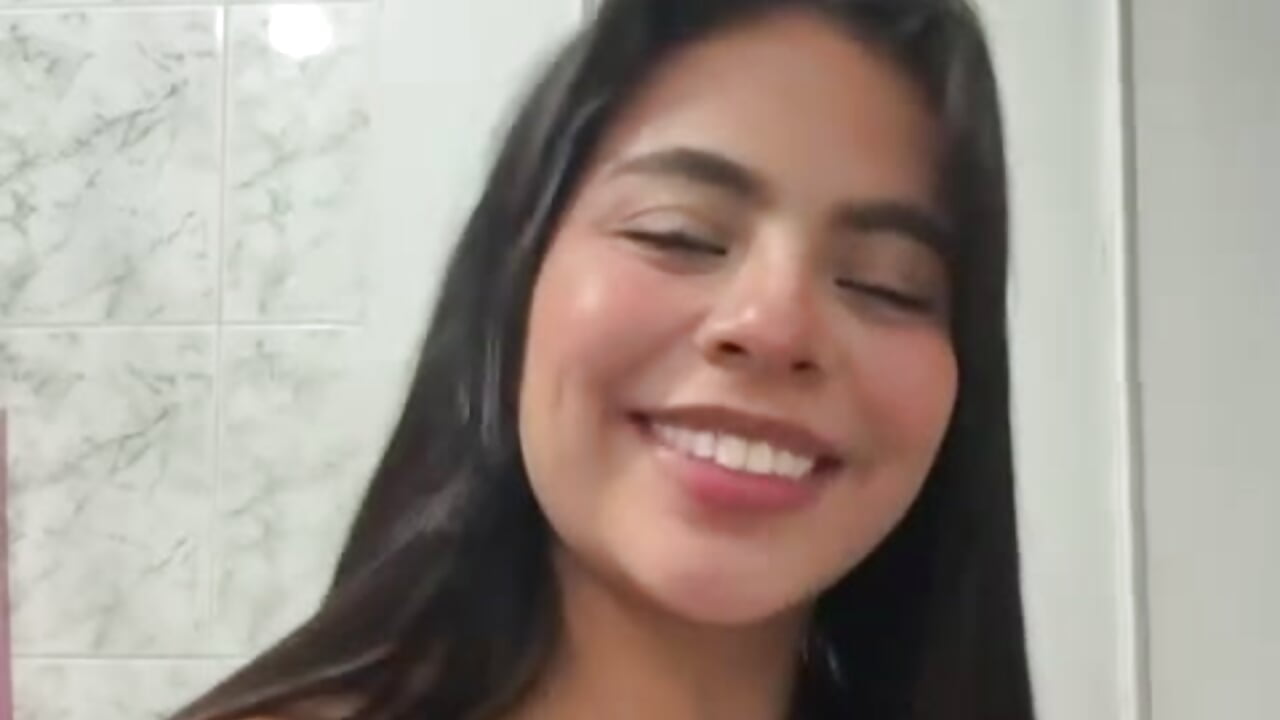 Sophie being Sophie - βίντεο μοντέλου Sophie_BigBooty