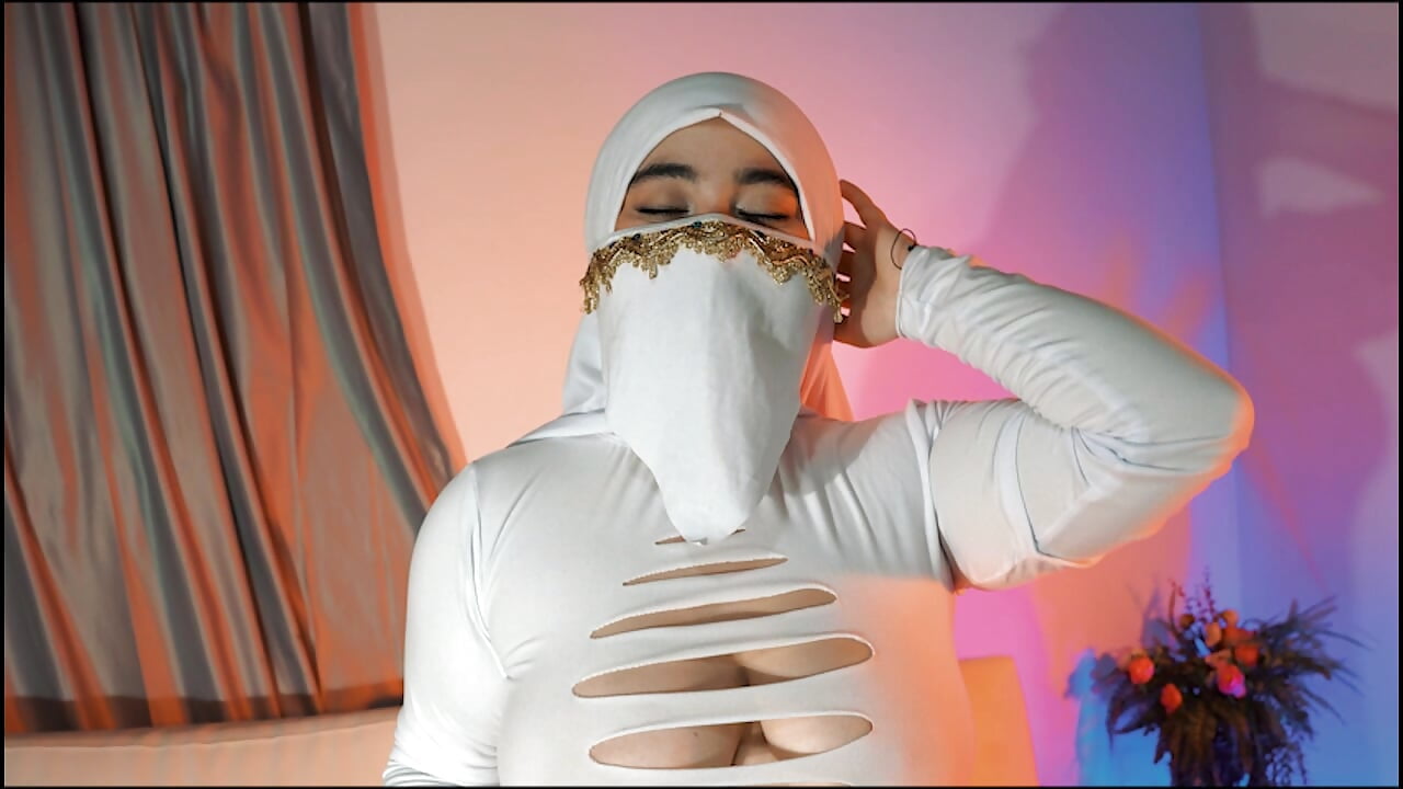 About me - video by adahara__cute cam model