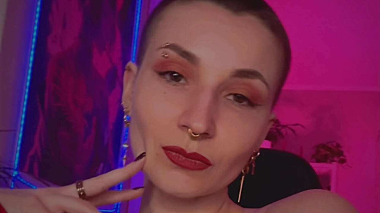 profile-intro-video-1773531831 - video by Hope_Foxter cam model