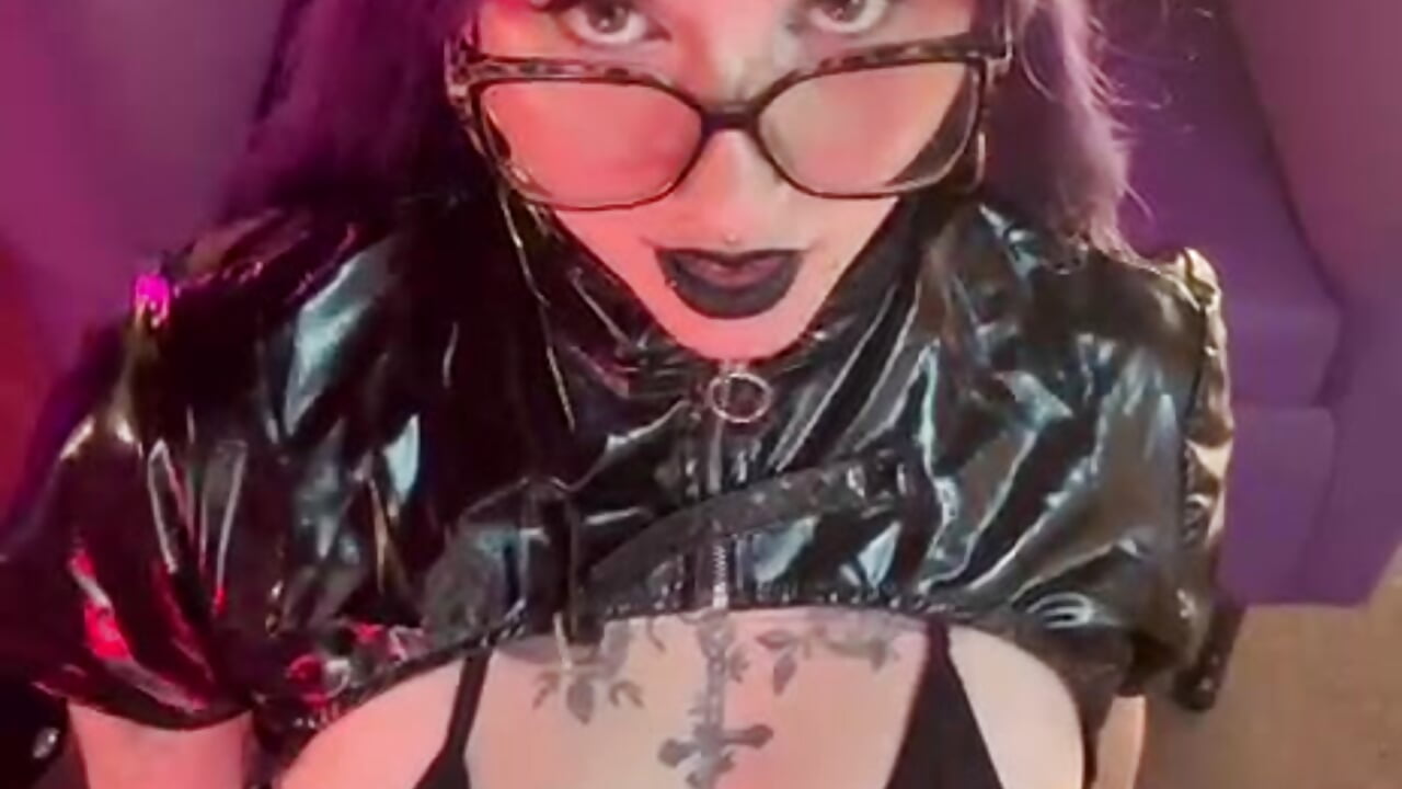 Lilit irresistible charm - video van LilithDark666 cam-model