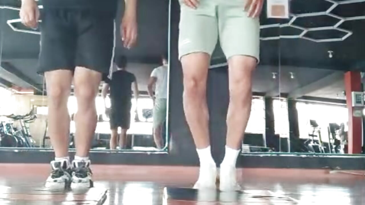 gym - video av Erenk_and_Levy cam-modell