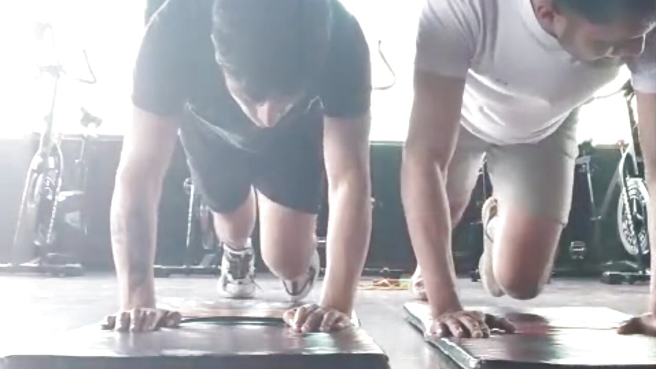 gym - video av Erenk_and_Levy cam-modell