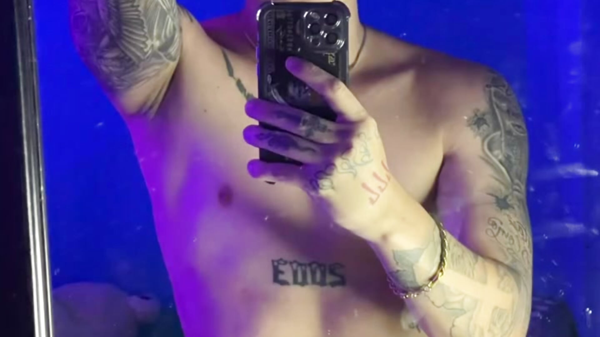 :? - Santii_Twink主播的视频