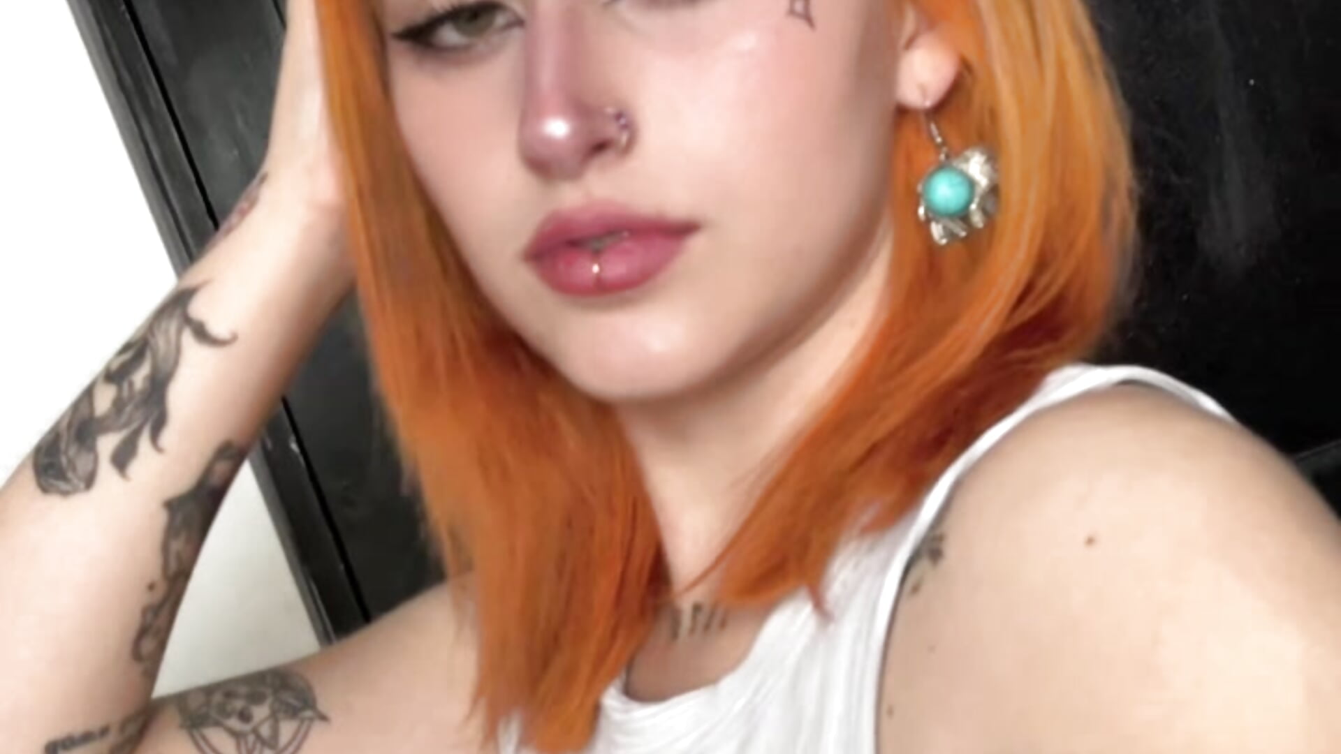 d0a21572ba4543c9a1b10e8e5bda386e - video by AnnieHiper cam model