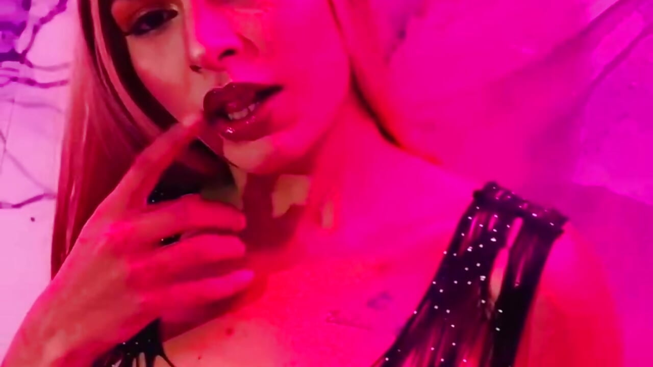 profile-intro-video-1774299330－カメラキャストのamazing_sexotransの動画