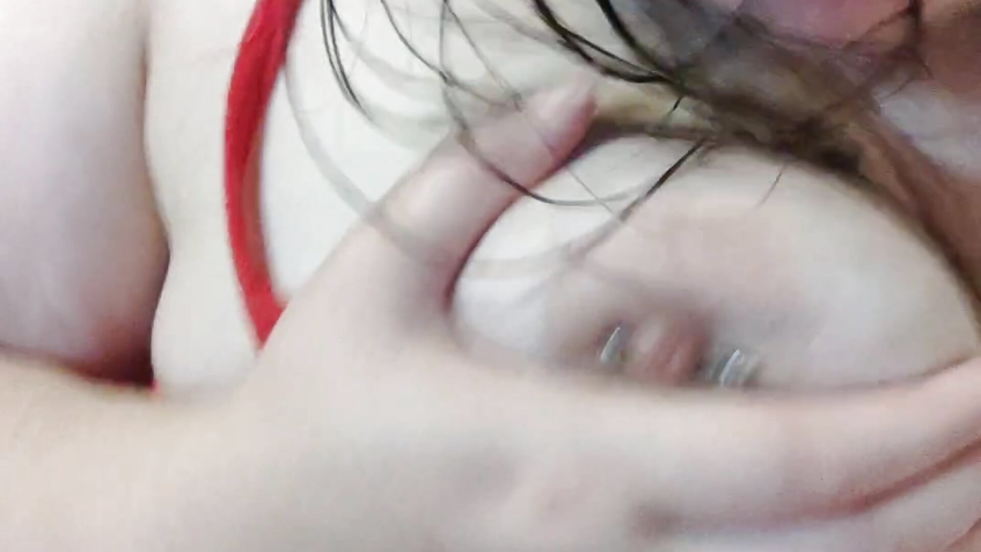 Rico mis pezones 🥵 - -AfroditaFire 캠 모델의 동영상