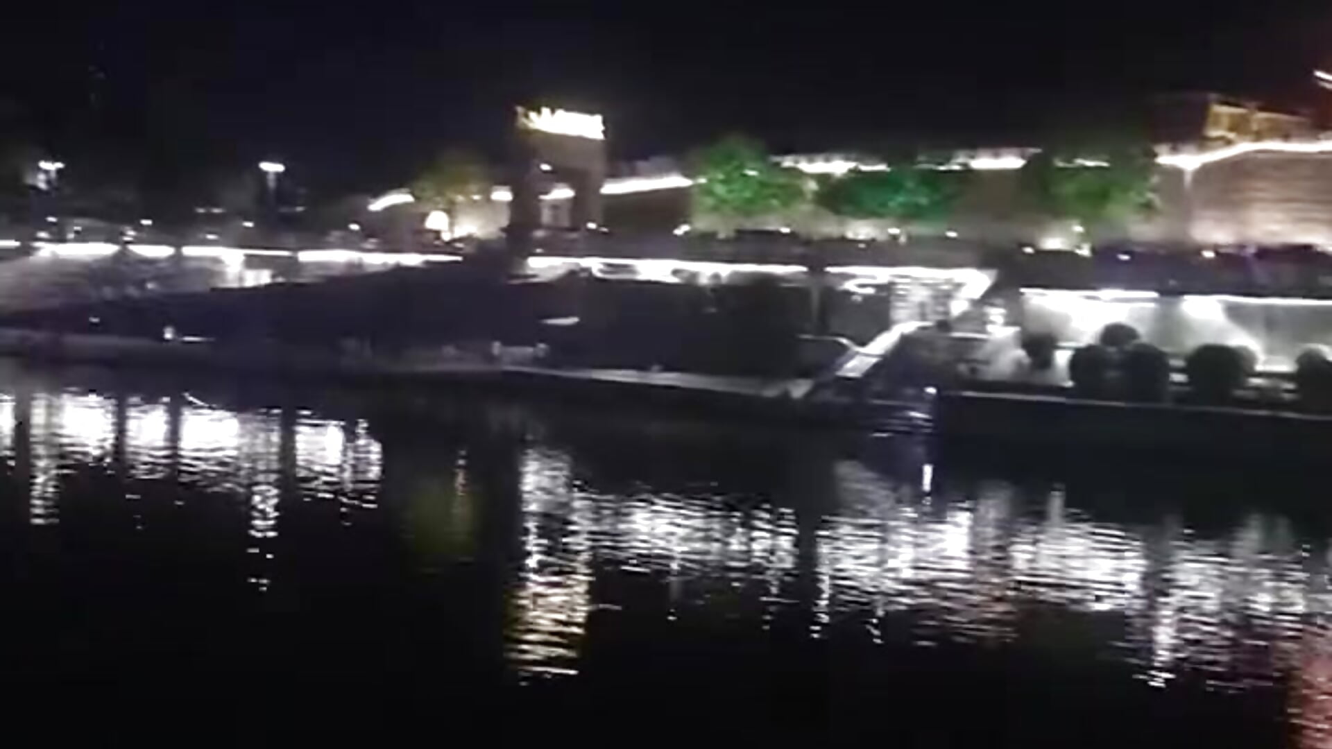 美景治愈一切 - XI-XI-668 캠 모델의 동영상