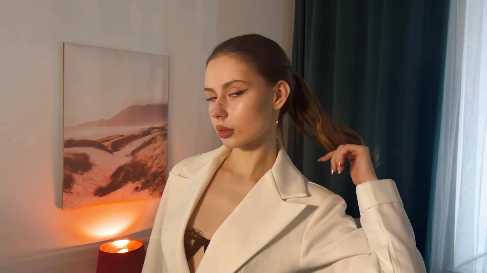 <3 - video by WarmyFaye cam model