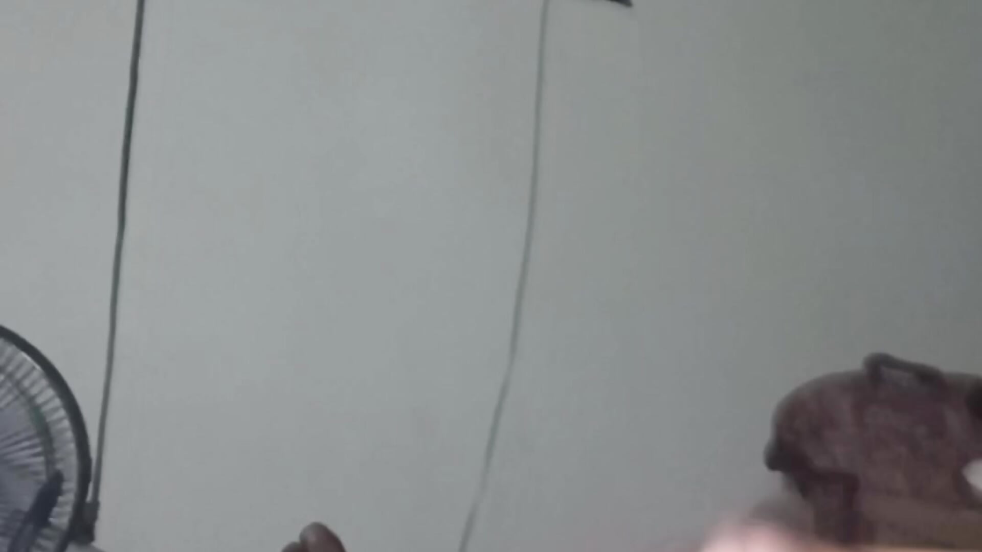 Lechita – video modela na kameri penub