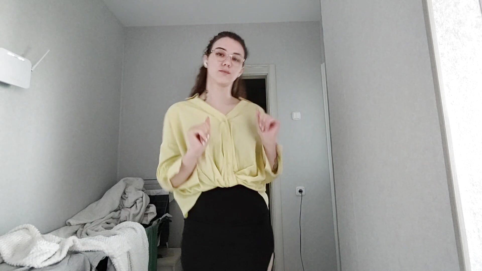 Strong girl having fun - video van LaritaTocchio cam-model