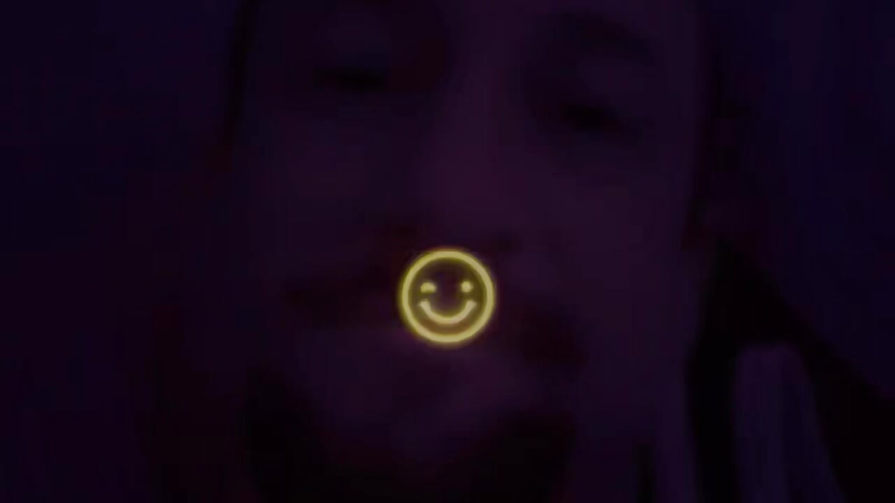 profile-intro-video-1776105593 - vídeo de la modelo de cam wolf_aether_howl