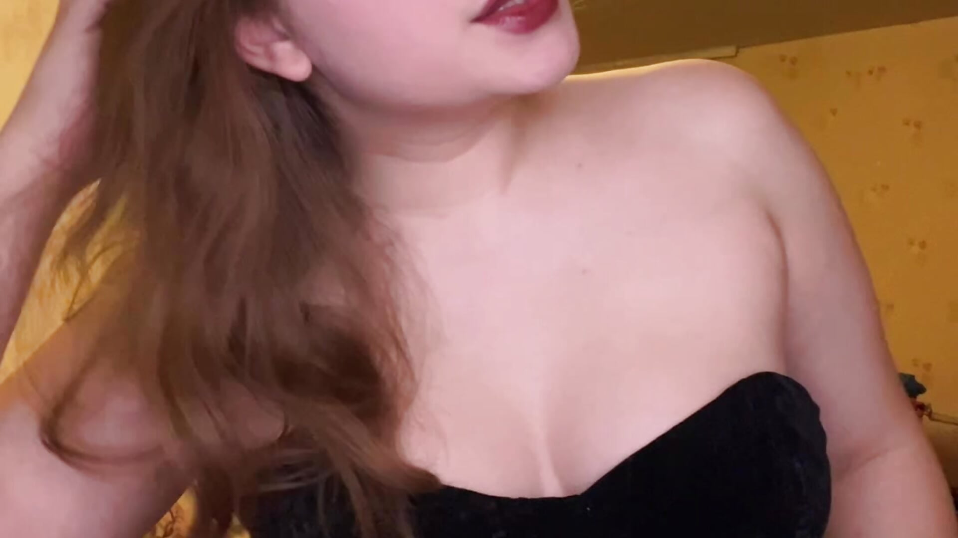 92a620a29d0442179d27480c32d2371d - відео від вебкаммоделі Cianata