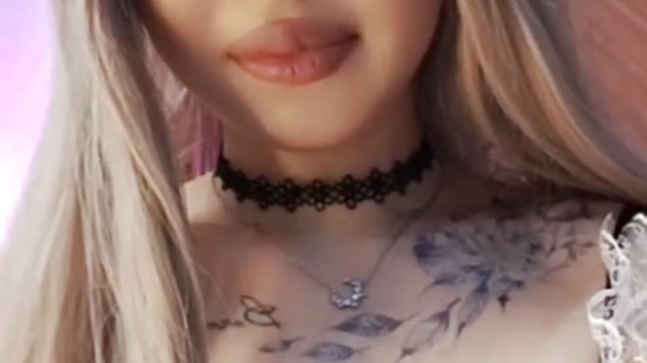 Me - vídeo de la modelo de cam alicekimmy