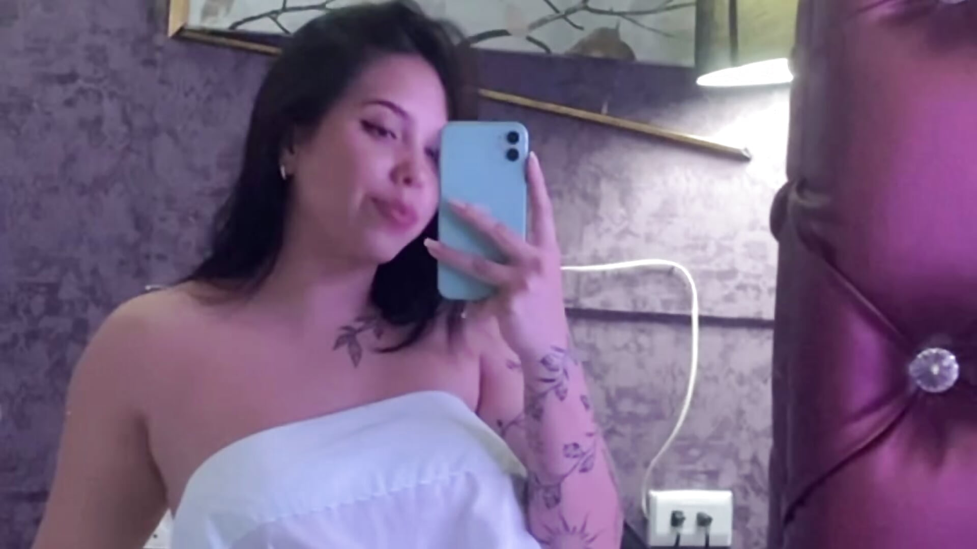 🥵 - vídeo de la modelo de cam lunacandy_0
