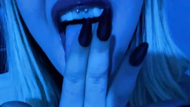 128809 - video by cessiexx cam model