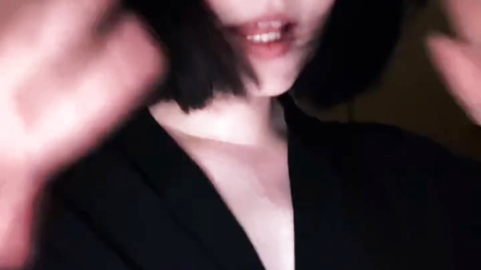 Hello guys ^-^ - clip cu MailaHowl model videochat