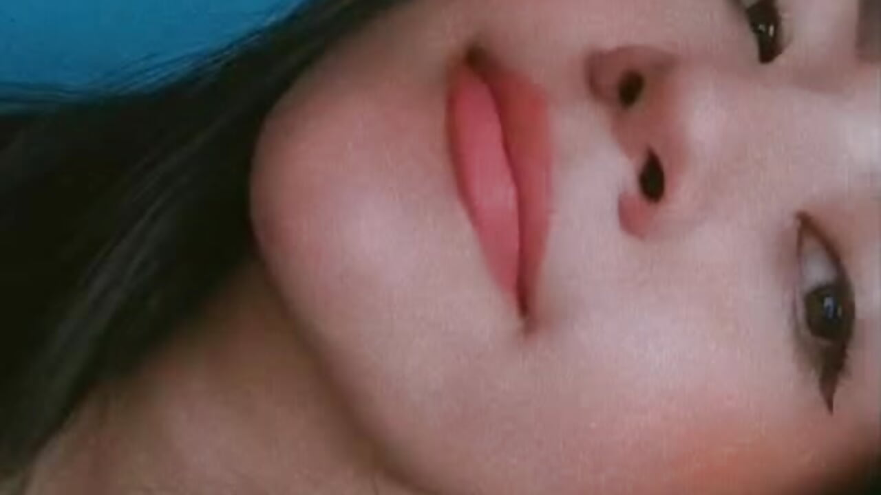 HELLO - video av Little_Swan cam-modell