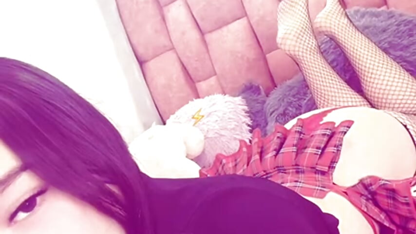 Hey! - video by Nahia_Brm cam model