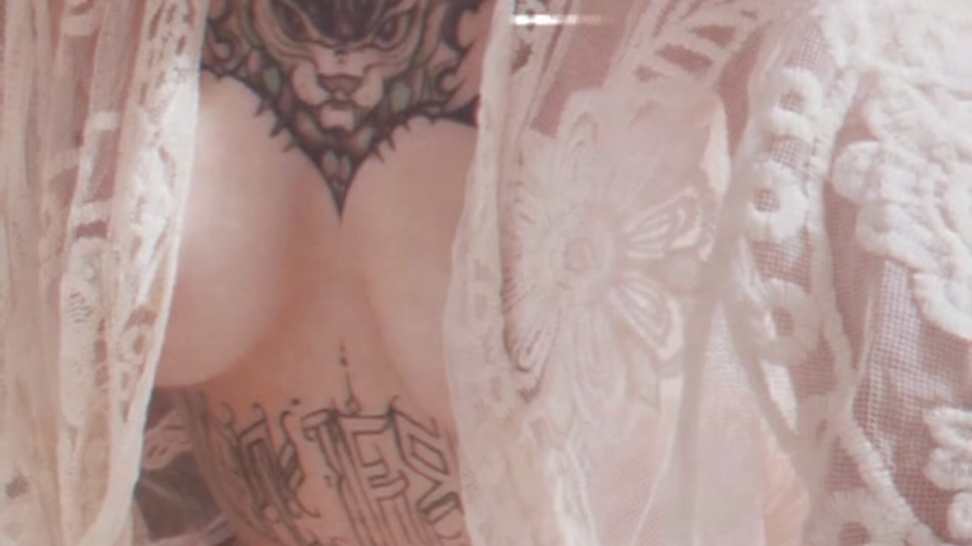 Diabolical body in transparency