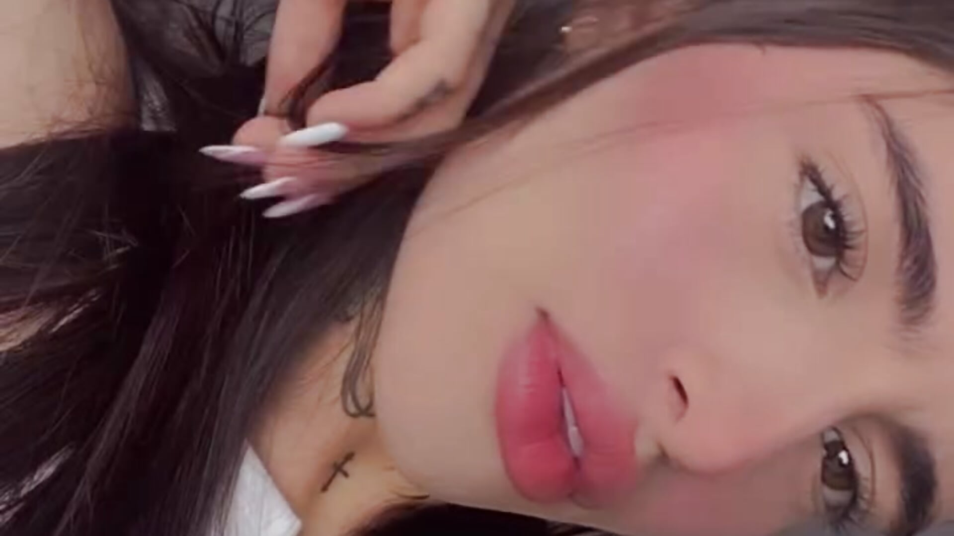💘 - video by angelinesmith_ cam model