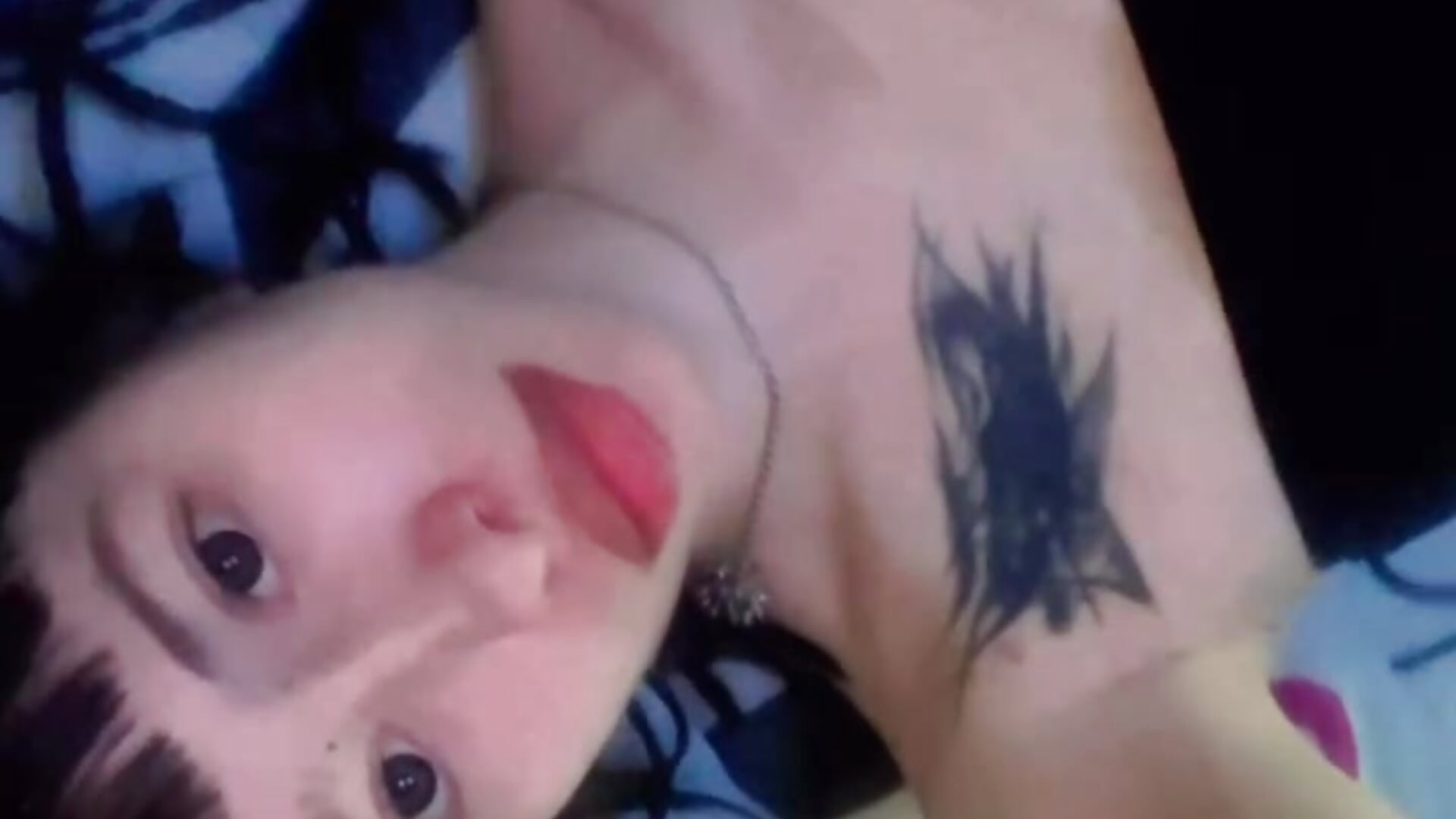 I'm in the edit - video AllisonDeetz kameramallilta