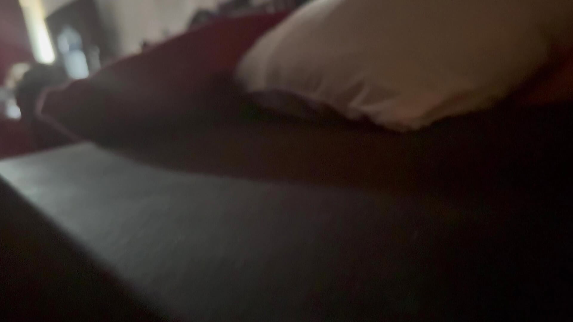 I didn’t realise I recorded this 🫦….. don’t listen in public…. 🫦 - Vídeo de Skarlet_x, modelo de vídeos