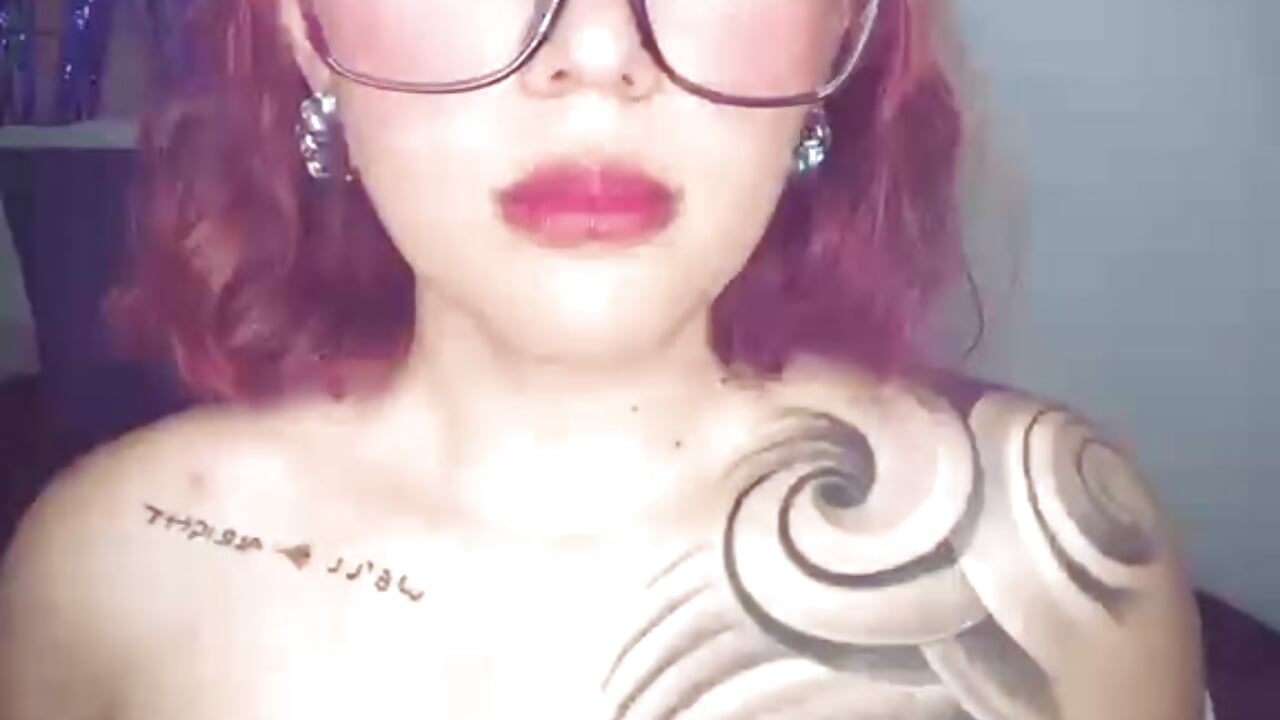 SPITTING MILK ON MY BIG TITS, REALLY SO HOT!