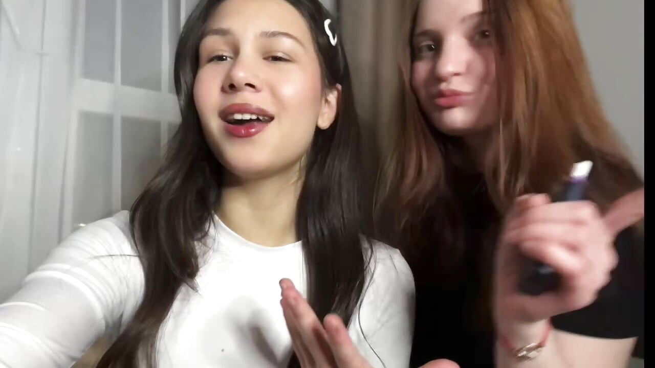 Funny dance - vidéo du modèle de showcams SparkSkarlet