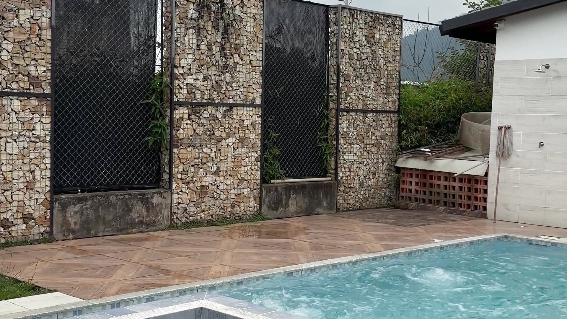 POOL AT HOME - video by SEXY_BIG_COCK cam model