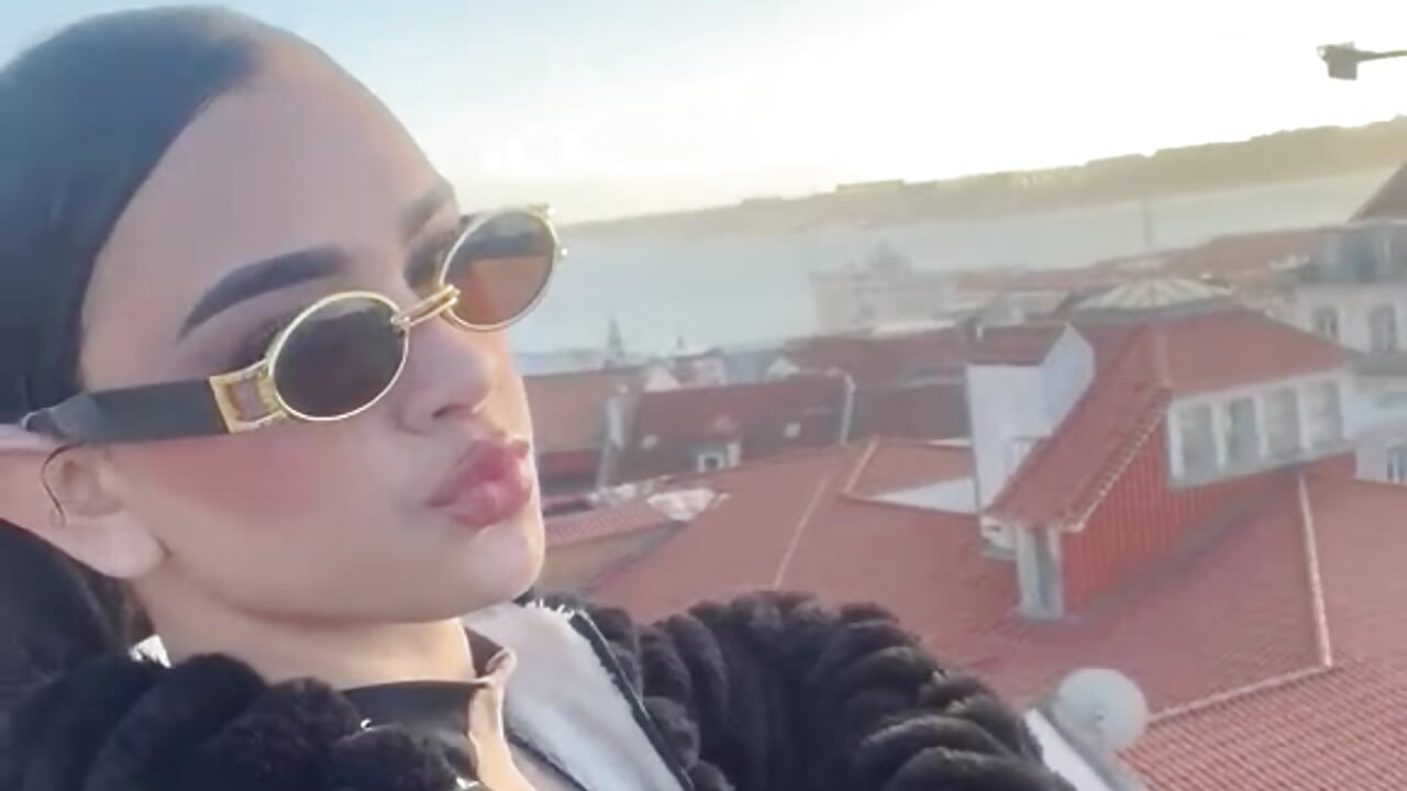 Europe - Video von Emily_Flame Cam-Model