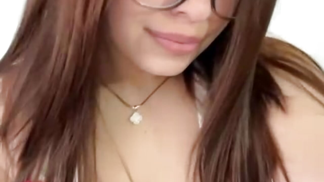 My sexy look😈💦 - video by shy-vibes cam model