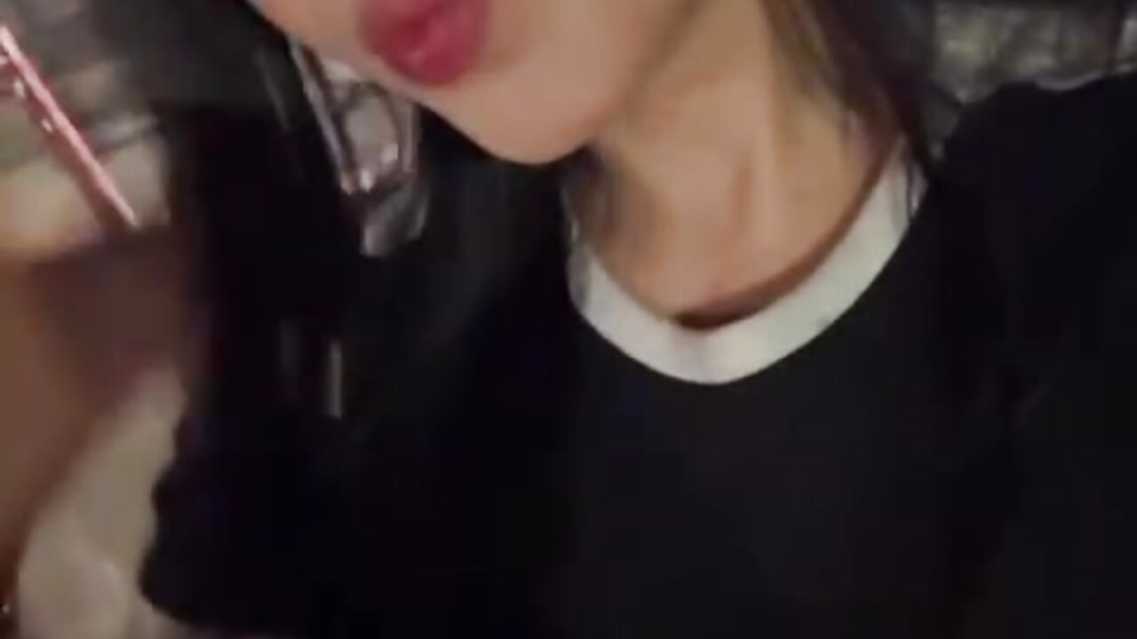 Me ✨– Julia_sm kameramodell videója