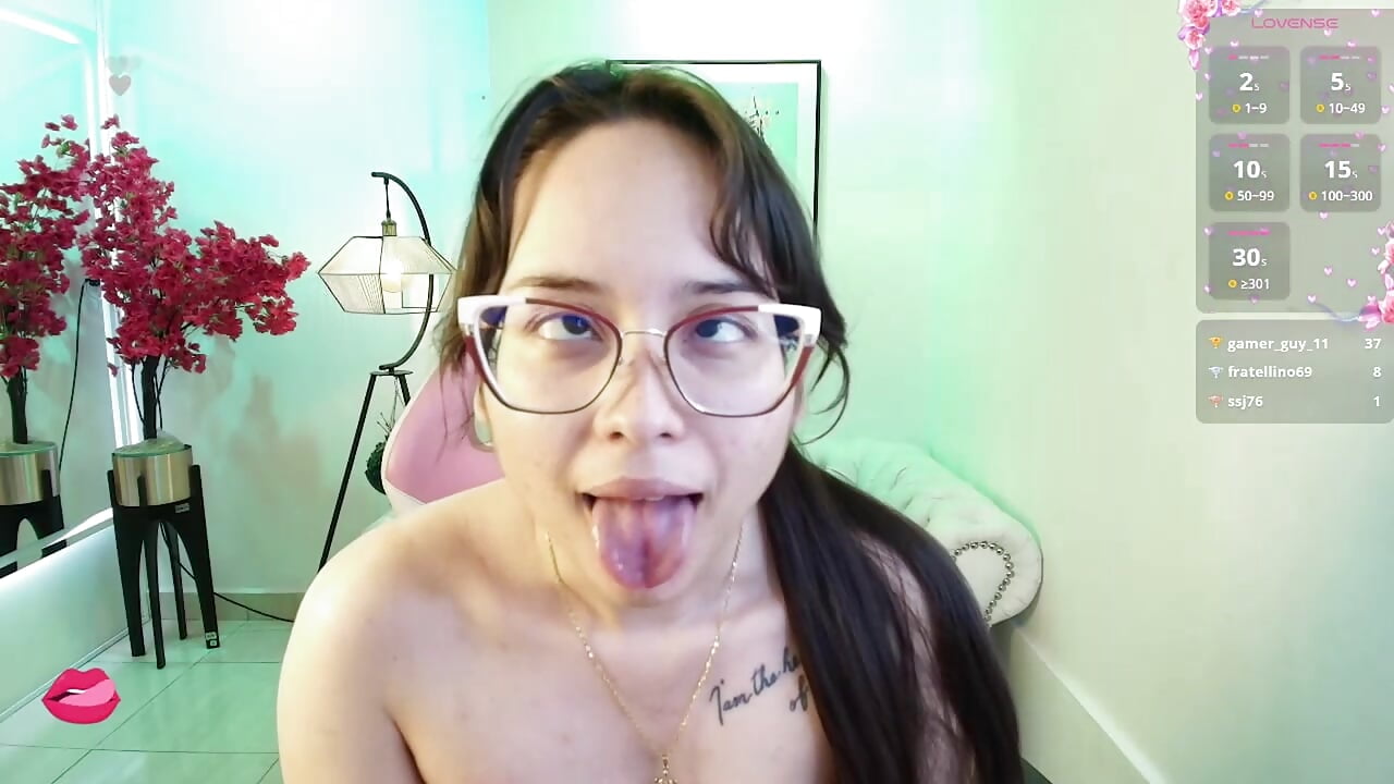 deep throat 💥 - video av Shady_bug cam-modell