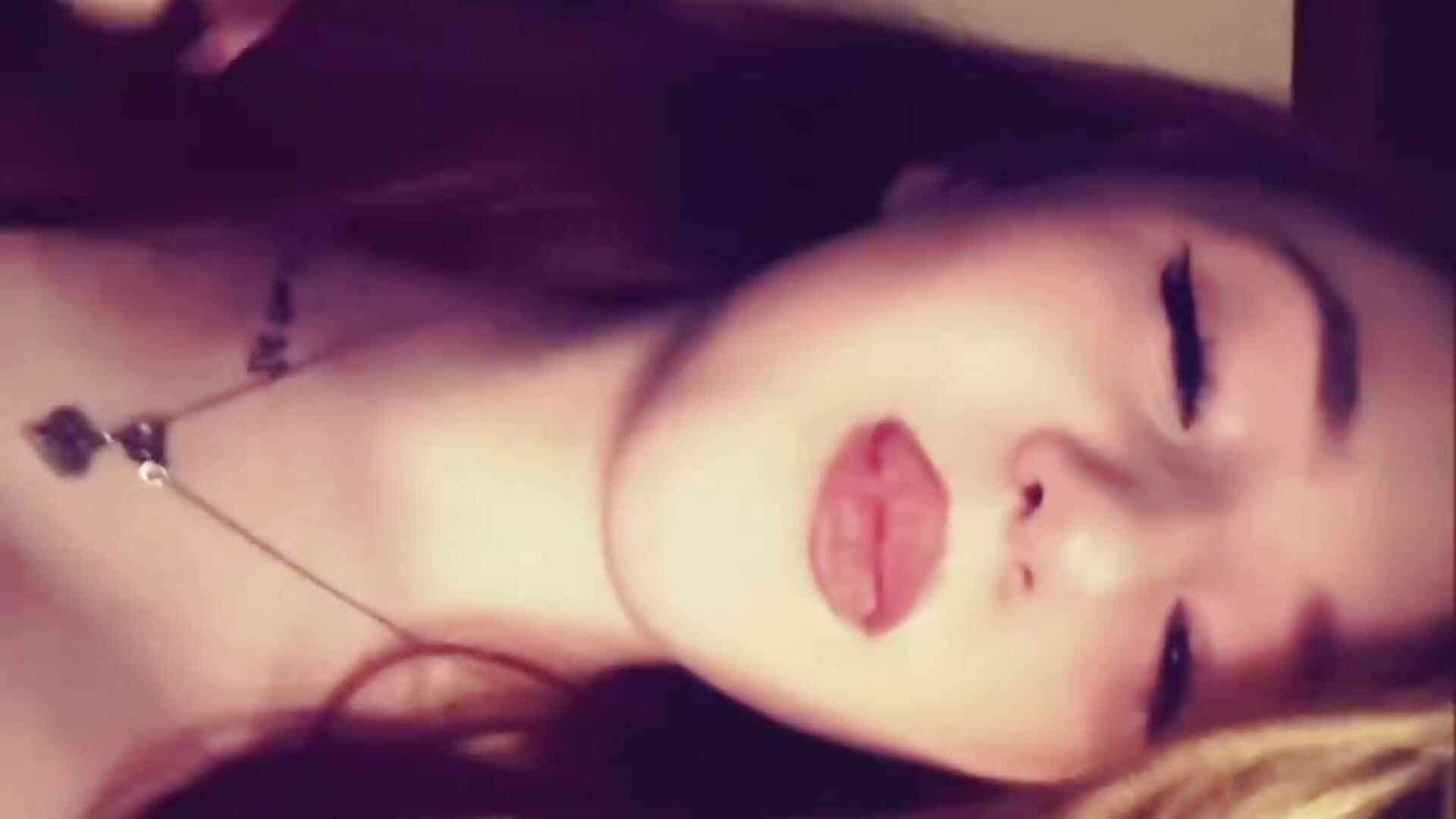 Cutie me - فيديو من PlutonicFervor موديل الكام