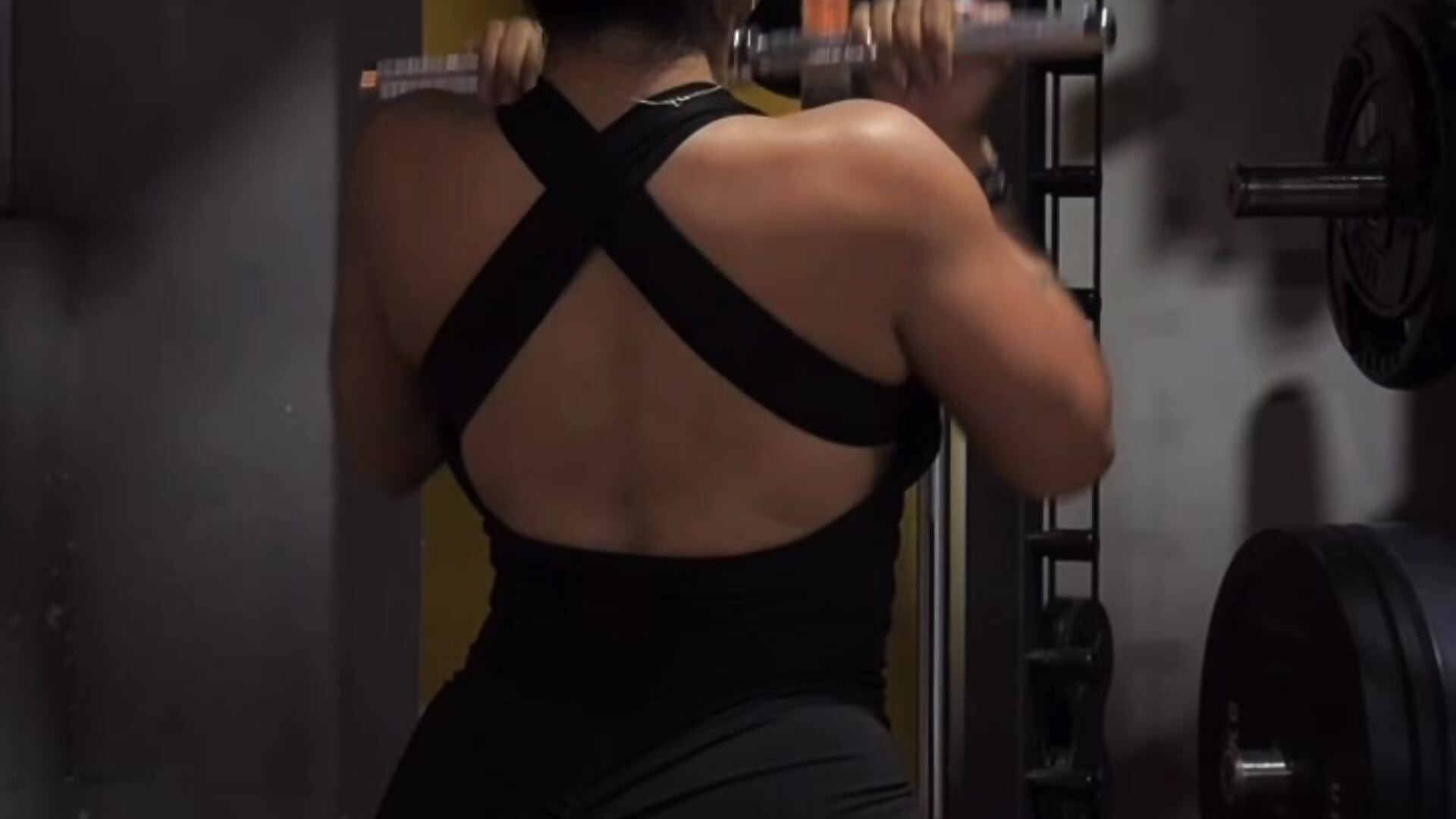GYM 💪 — filmik PamelaFt1, modela(-lki) na kamerkach