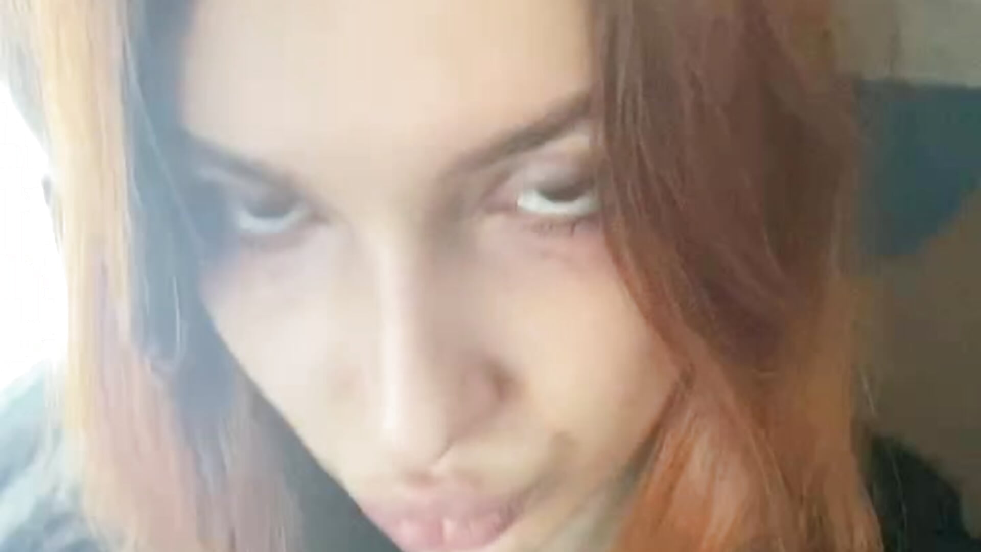 Me :3 – video od webkamerové modelky JanuaryElwell