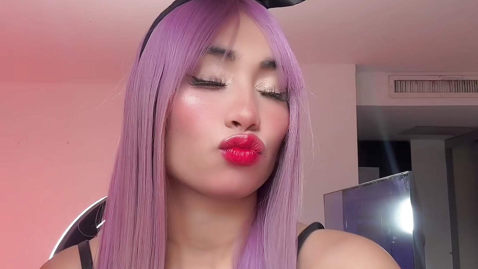 Bunny🖤 - فيديو من AuroraVelour موديل الكام