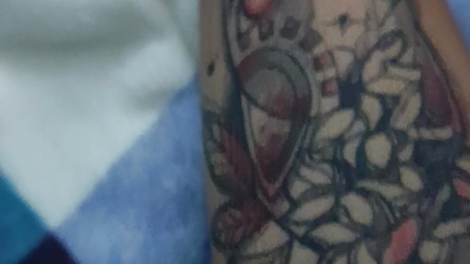 1000063849 - video di Amsthey29 modella di cam