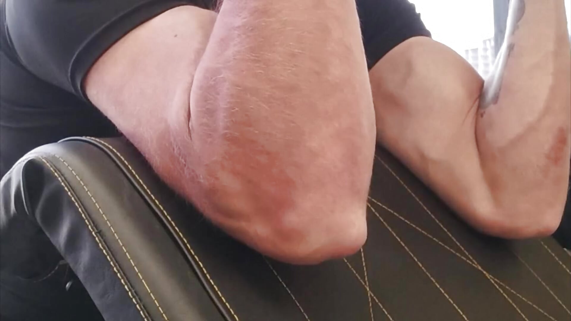 Brazo 💪 al fallo - video di camilo_andres1 modella di cam