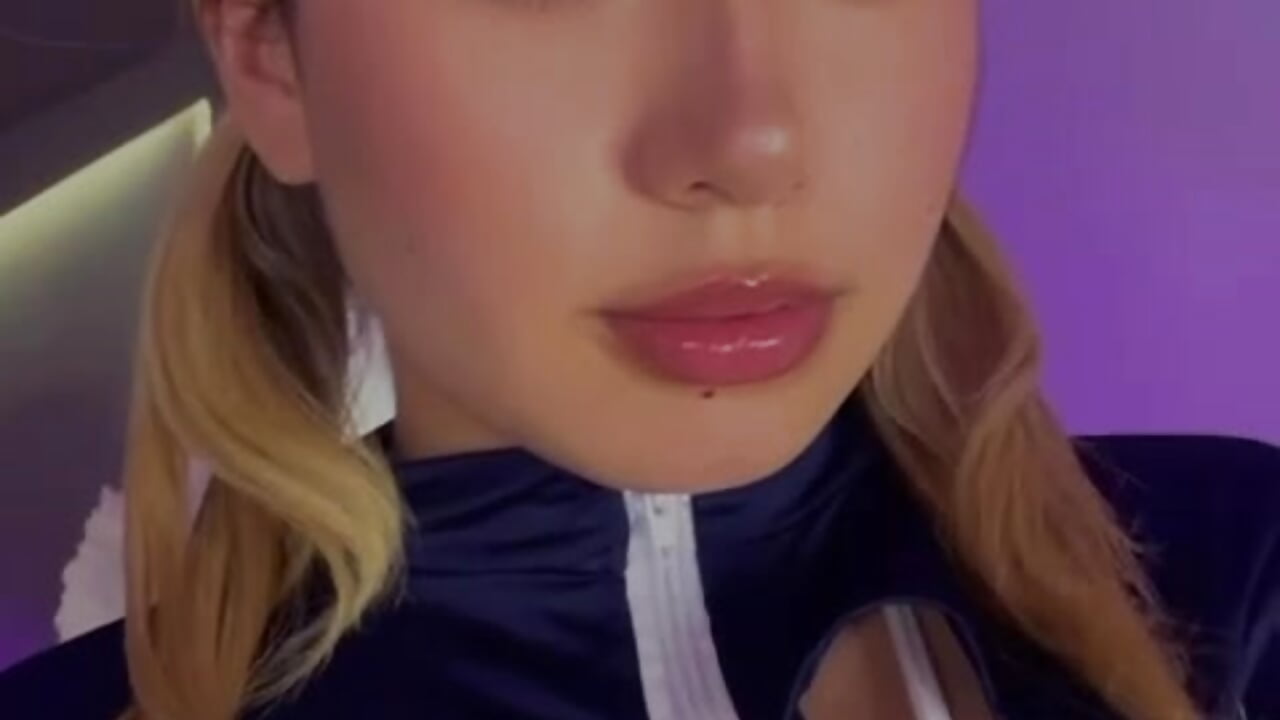 It's Me - video di Amber_Palmer modella di cam