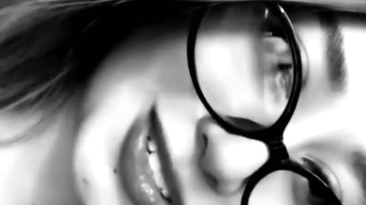 Kiss 🖤 - video by Amber_Palmer cam model