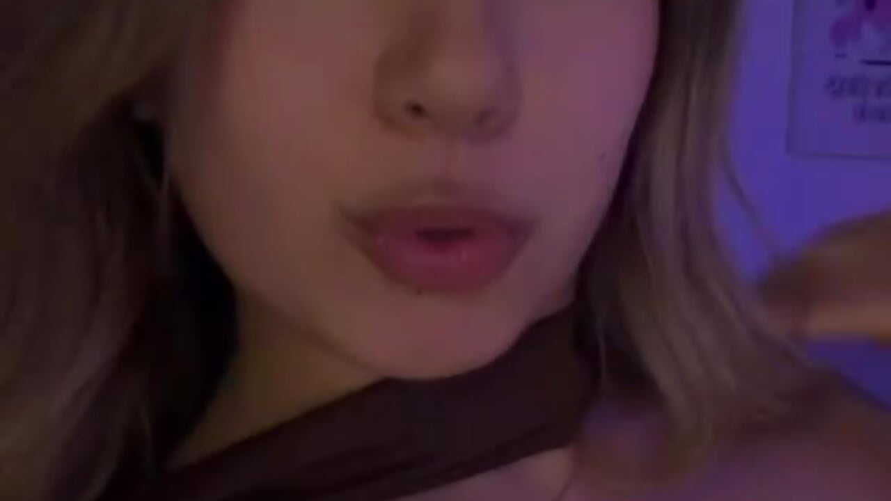 Pretty Girl - video by Amber_Palmer cam model